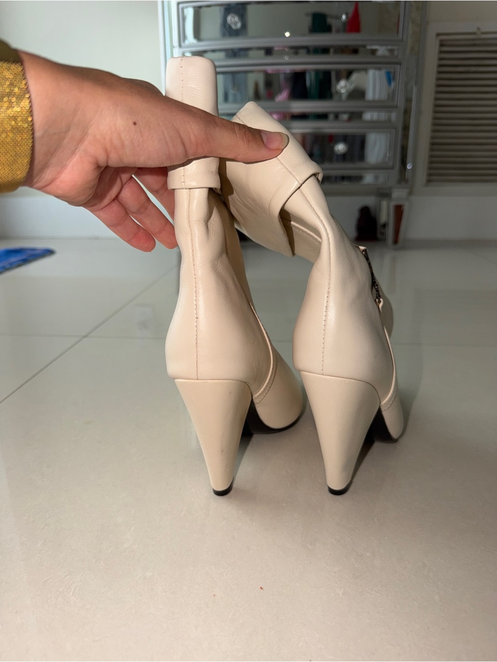 Niki Booties Pointed Toe Ivory - Picture 4 of 8